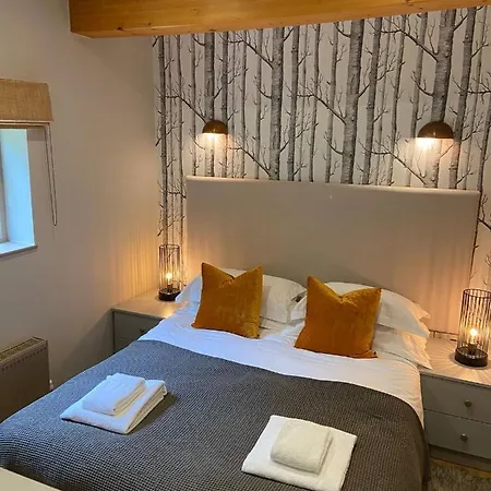 Yorkshire Dales 18 Premium Family Richmond (North Yorkshire)
